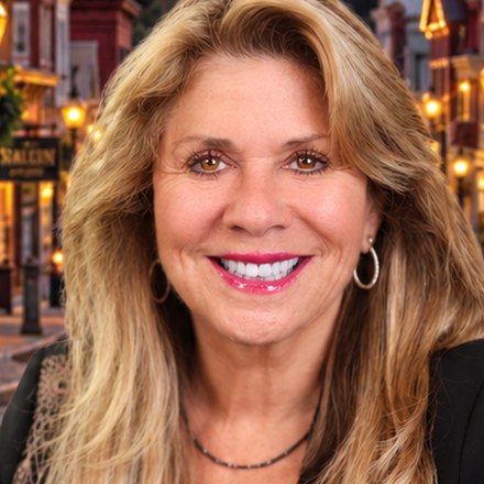 Mimi Simmons